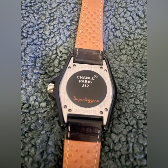 Chanel J12 watch - Picture 4 of 5